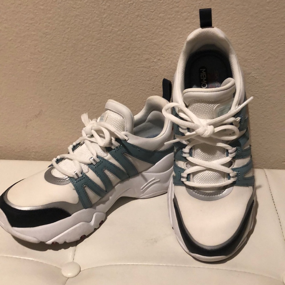 Skechers D-Lites Sneakers